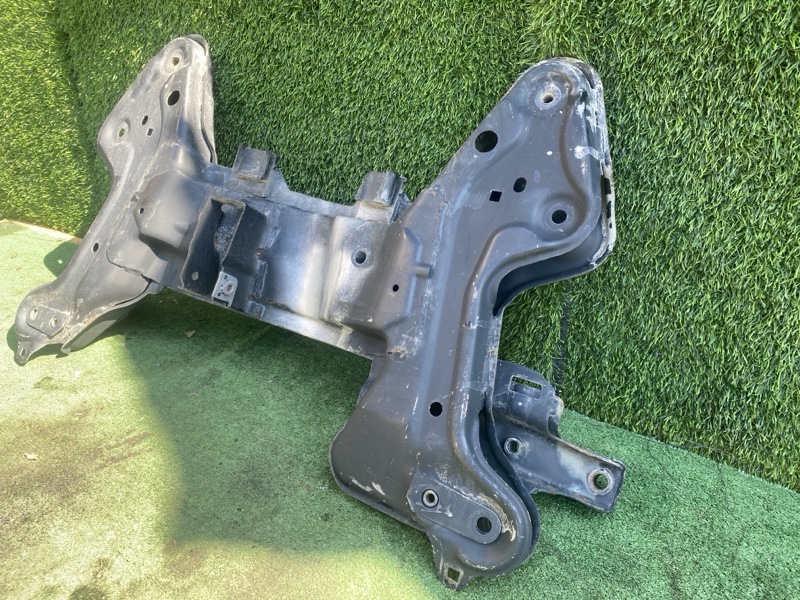 Балка под двс передняя 208 CC5 EP6C