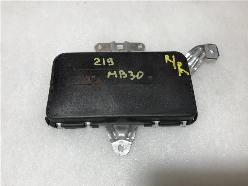 Подушка безопасности двери Mercedes-Benz Cls-Class W219 W219 C219 113.967 2005 задняя правая