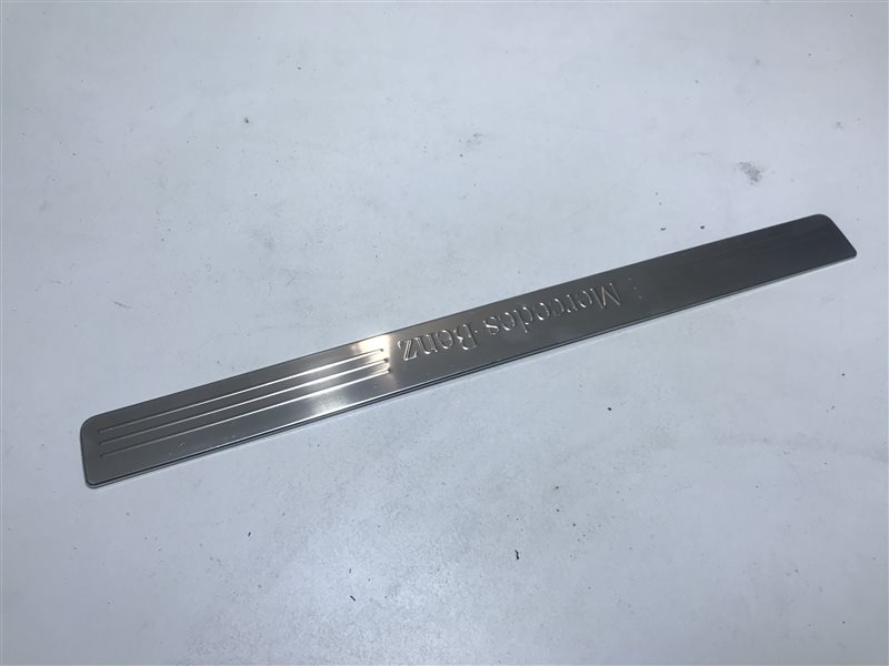 Накладка на порог Mercedes-Benz C-Class W204 W204 272.921 2008 передняя