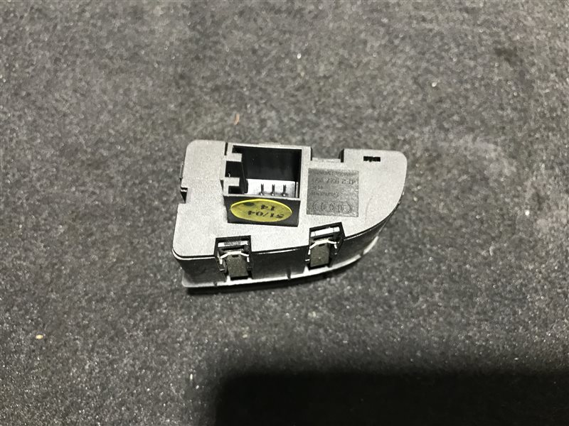 Блок кнопок Audi A6 C6 BDW