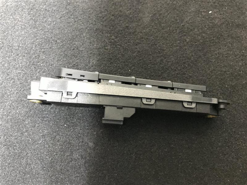 Блок кнопок A6 2005 C6 BDW Блок кнопок A6 2005 C6 BDW