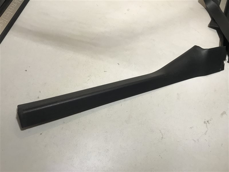 Накладка на порог Mercedes-Benz C-Class W203 W203 112.912 2001 передняя правая