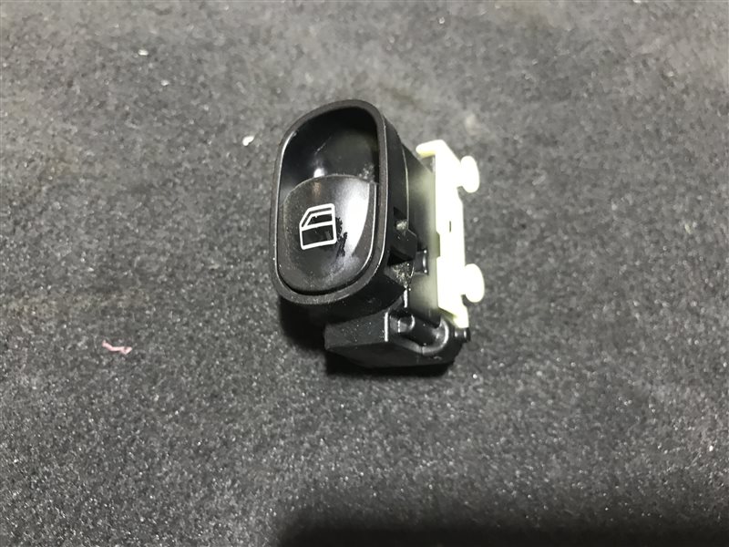 Кнопка стеклоподъемника Mercedes-Benz C-Class W203 W203 112.912 2002