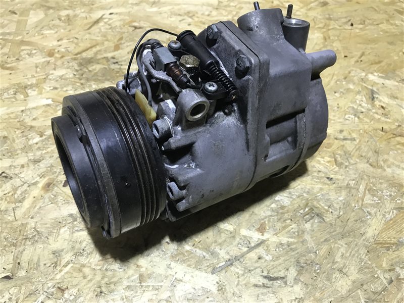 Компрессор кондиционера Bmw X5 E53 N62B44 2005