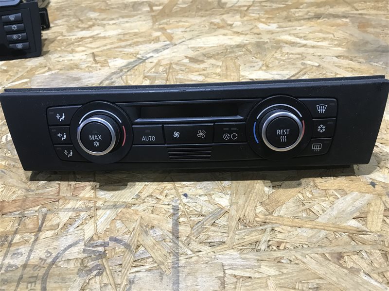 Блок управления климат-контролем Bmw 3-Series E90 N52B25A 2006