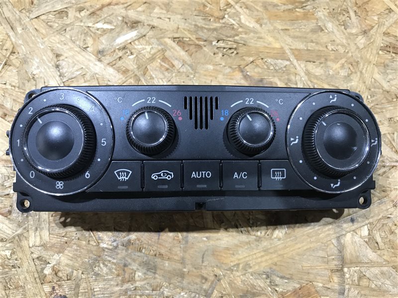 Блок управления климат-контролем Mercedes-Benz C-Class W203 W203 271.940 2005