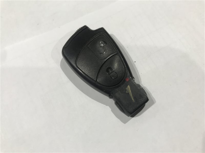 Ключ зажигания Mercedes-Benz Ключ зажигания Mercedes-Benz