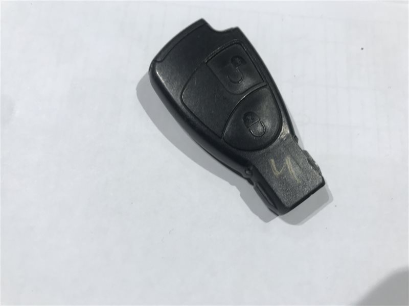 Ключ зажигания Mercedes-Benz Ключ зажигания Mercedes-Benz