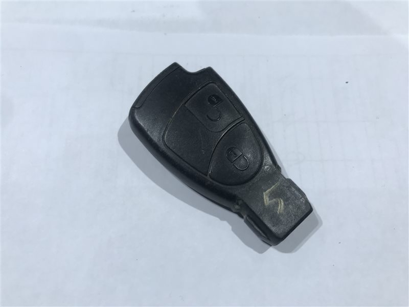Ключ зажигания Mercedes-Benz Ключ зажигания Mercedes-Benz
