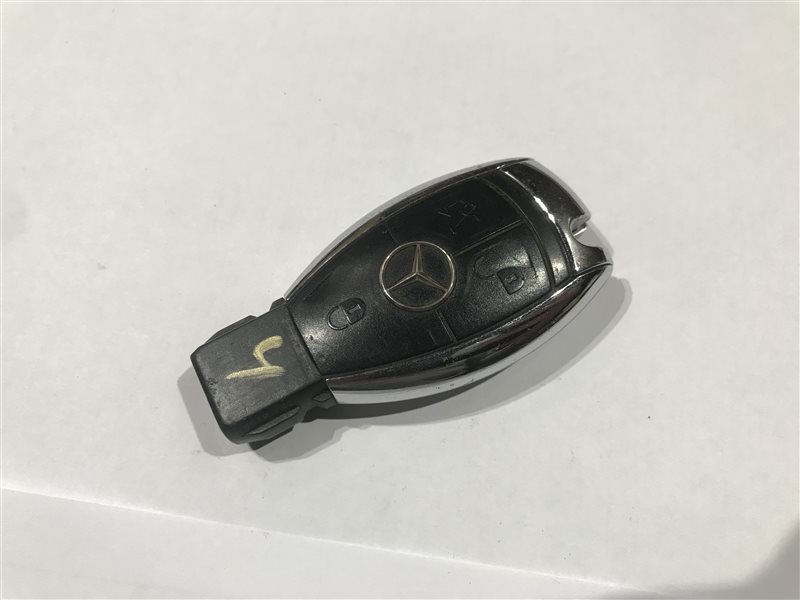 Ключ зажигания Mercedes-Benz Ключ зажигания Mercedes-Benz