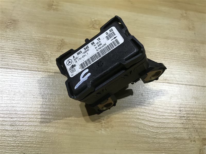 Датчик ускорения Mercedes-Benz C-Class W203 W203 272.920 2006