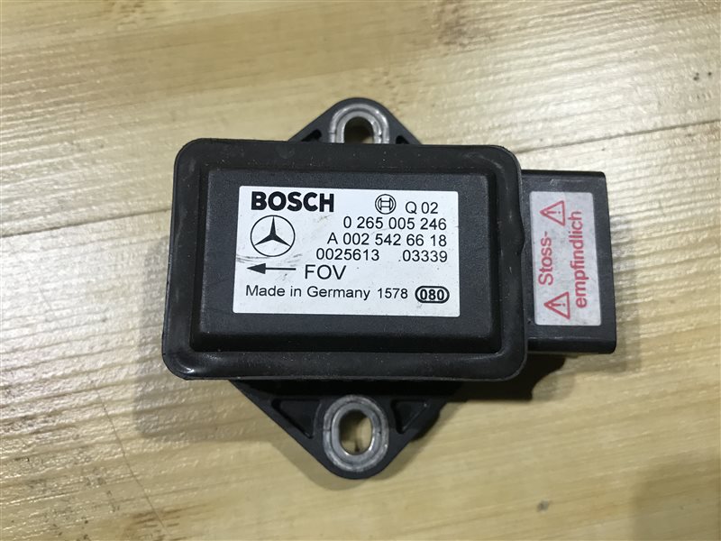 Датчик ускорения E-Class W211 2004 W211 112.949 Датчик ускорения E-Class W211 2004 W211 112.949