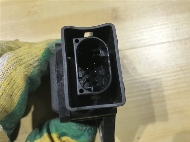 Датчик ускорения Mercedes-Benz E-Class W211 W211 112.949 Датчик ускорения Mercedes-Benz E-Class W211 W211 112.949