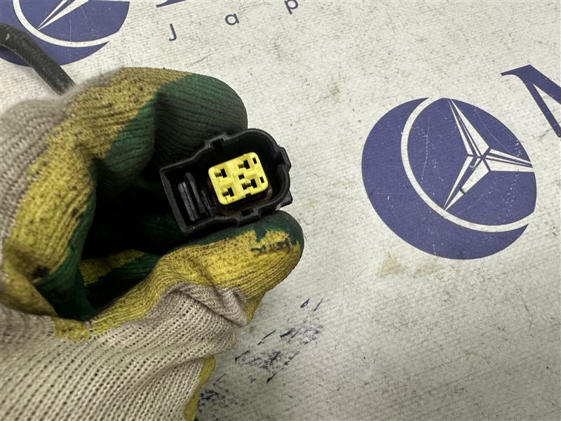 Датчик кислорода E-Class W211 2007 W211 272.964 Датчик кислорода E-Class W211 2007 W211 272.964