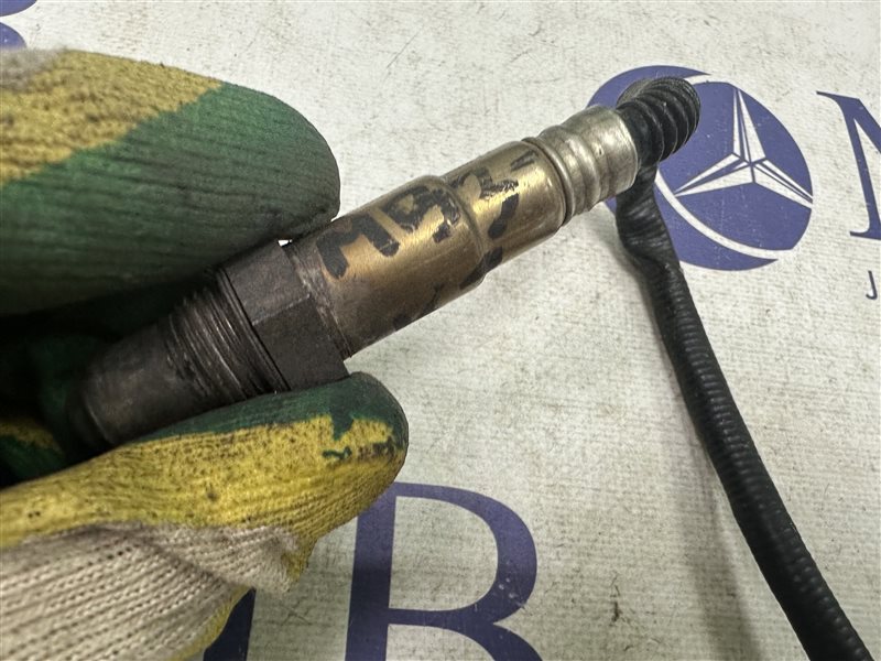 Датчик кислорода E-Class W211 2007 W211 272.964 Датчик кислорода E-Class W211 2007 W211 272.964