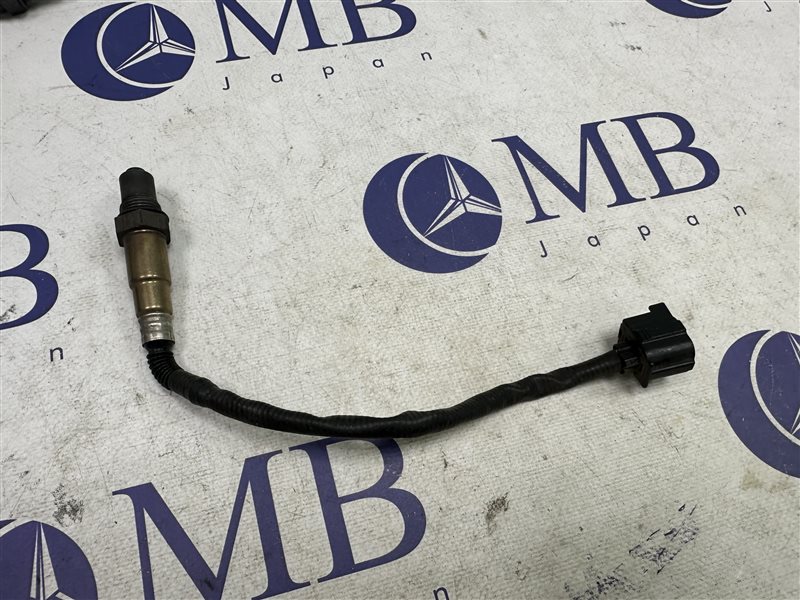 Датчик кислорода Mercedes-Benz E-Class W211 2008 W211 272.922 A0045420718 контрактная