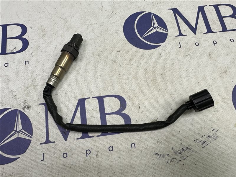 Датчик кислорода Mercedes-Benz CLS-Class W219 2006 W219 C219 272.964 A0045420718 контрактная