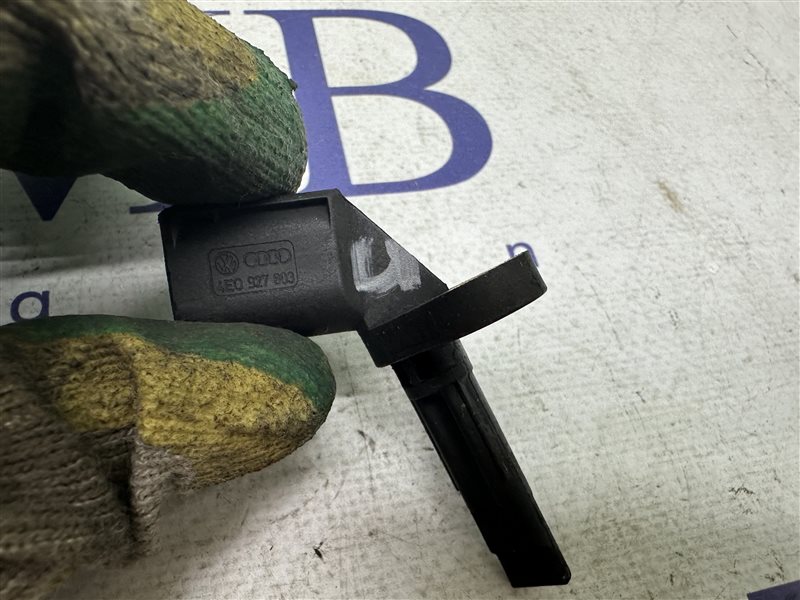 Датчик abs A6 2006 C6 BDW