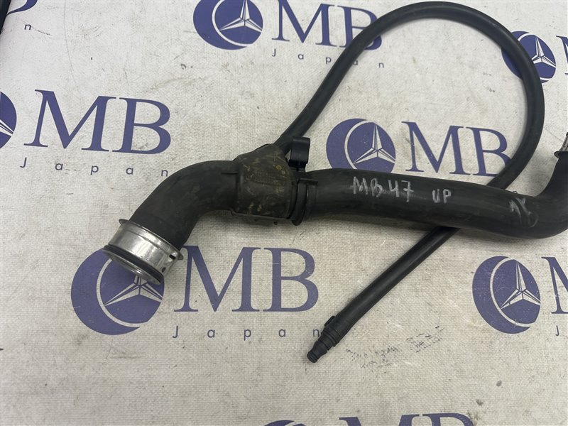 Патрубок радиатора C-Class W204 2008 W204 272.921