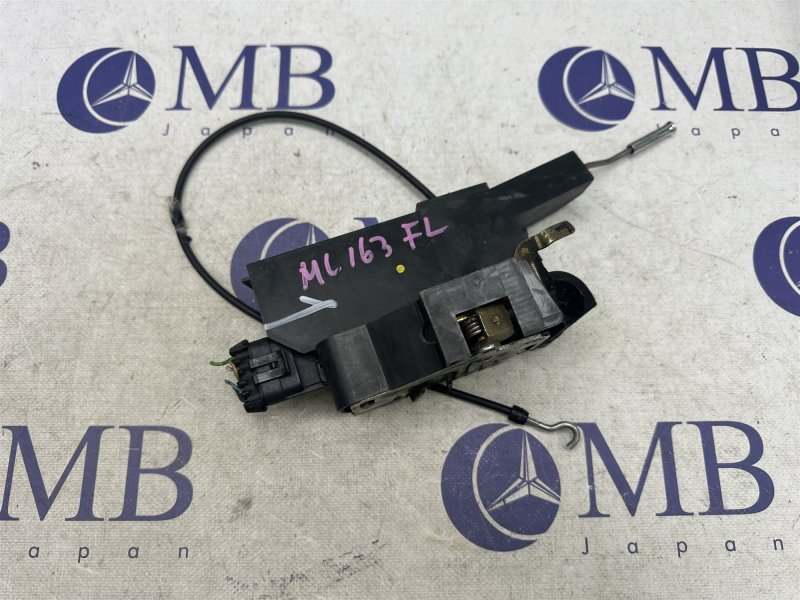Замок двери передний левый Mercedes-Benz M-Class W163 1998 W163 112.942 A1637200335 контрактная