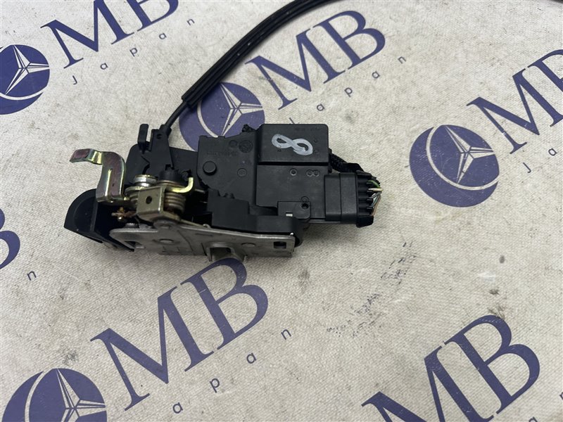 Замок двери передний правый Mercedes-Benz M-Class W163 W163 112.942