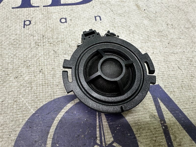 Динамик Audi A6 2005 C6 BDW 4F0035399A контрактная