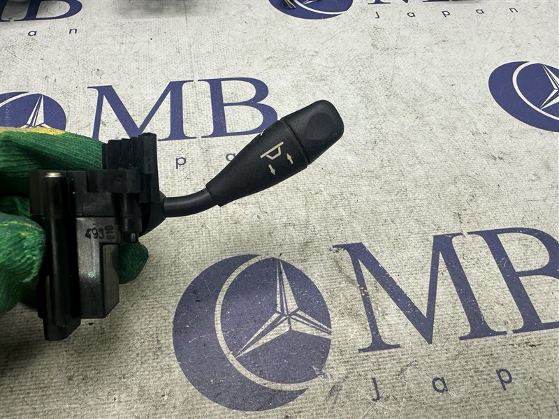 Переключатель регулировки рулевой колонки E-Class W211 2004 W211 112.949