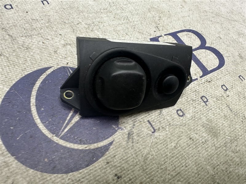 Кнопка управления рулевой колонкой A6 2005 C6 BDW