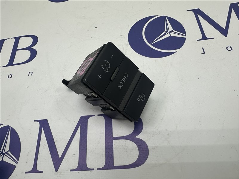 Блок кнопок A6 2006 C6 AUK