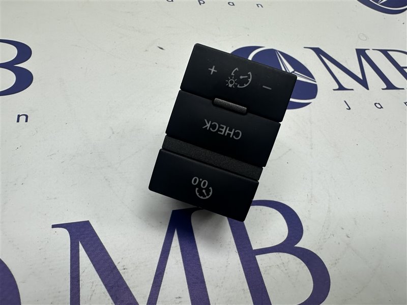 Блок кнопок A6 2006 C6 AUK