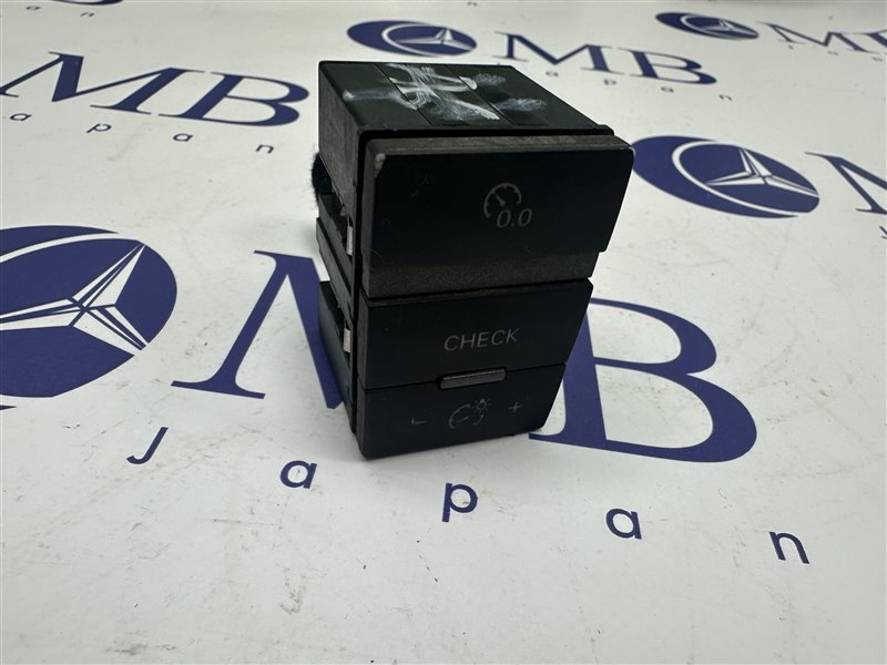Блок кнопок Audi A6 C6 AUK