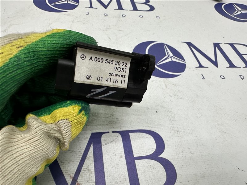 Переключатель регулировки рулевой колонки E-Class W211 2005 W211 272.943 Переключатель регулировки рулевой колонки E-Class W211 2005 W211 272.943