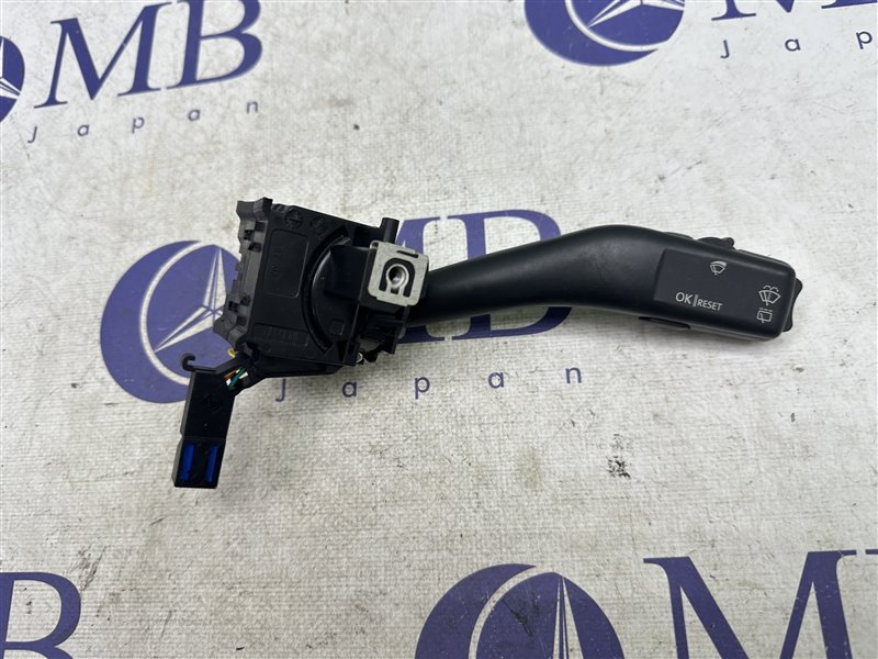 Переключатель дворников Golf 2006 5 BVY Переключатель дворников Golf 2006 5 BVY