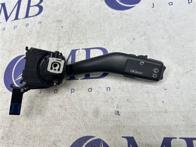 Переключатель дворников Volkswagen Golf 5 BVY Переключатель дворников Volkswagen Golf 5 BVY