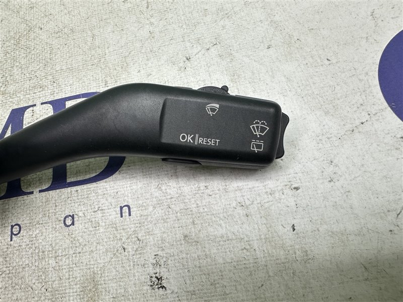 Переключатель дворников Golf 2006 5 BVY Переключатель дворников Golf 2006 5 BVY