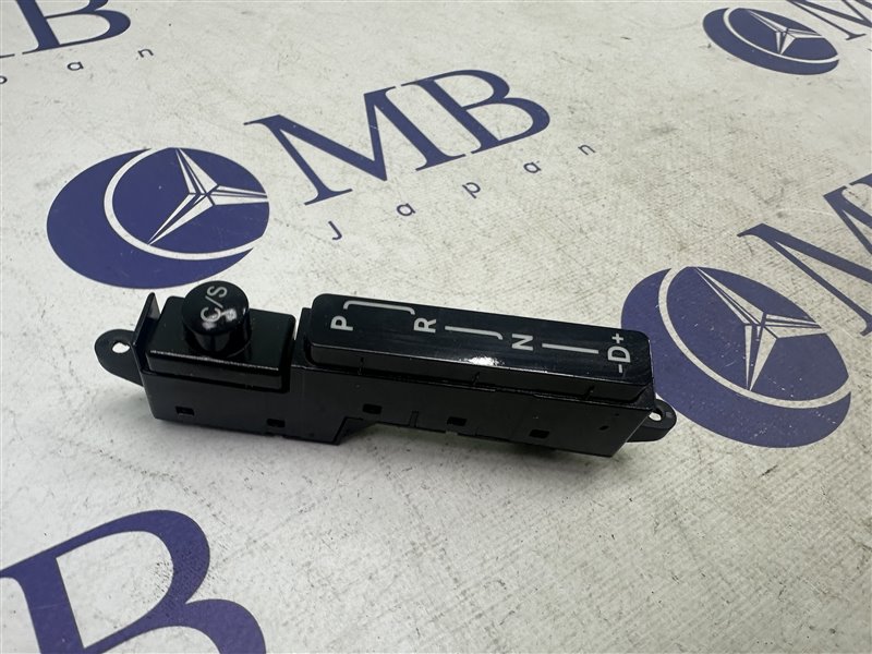Индикатор положения селектора E-Class W211 2003 W211 112.954
