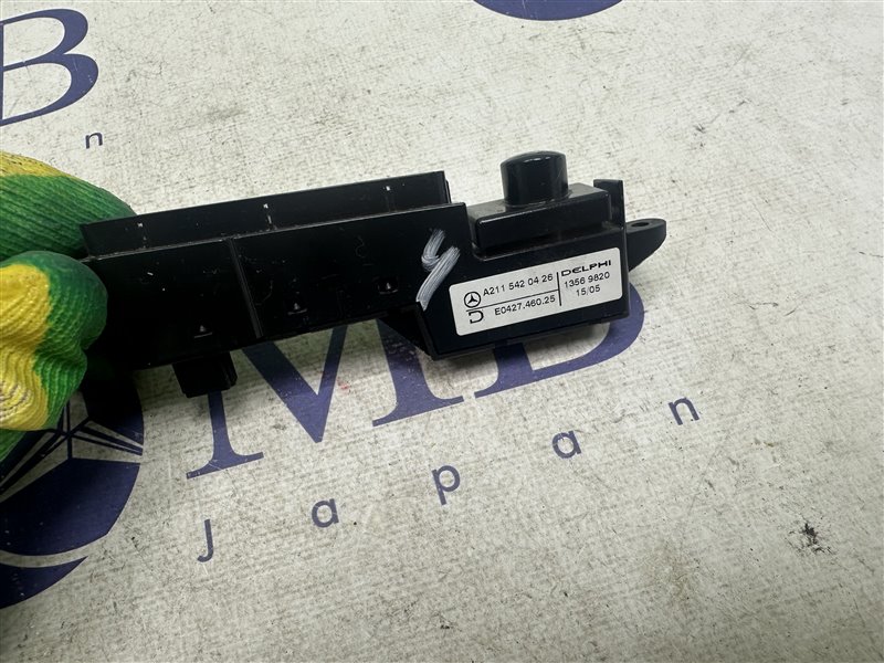Индикатор положения селектора E-Class W211 2006 W211 272.964