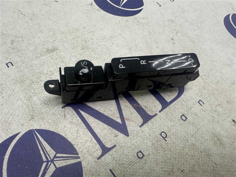 Индикатор положения селектора CLS-Class W219 2006 W219 C219 272.964