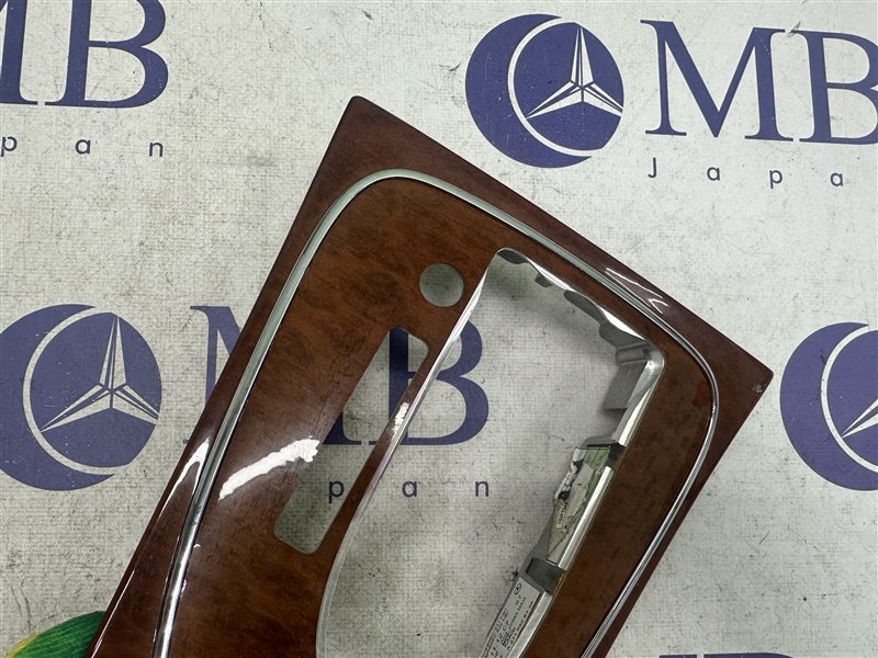 Накладка АКПП E-Class W211 2007 W211 272.964