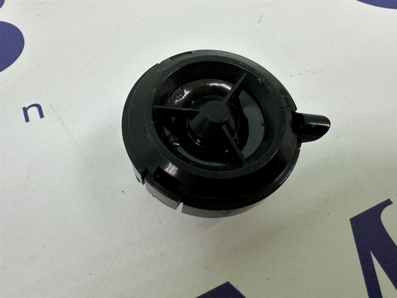 Динамик Mercedes-Benz E-Class W211 2003 W211 112.913 A2118200202 контрактная
