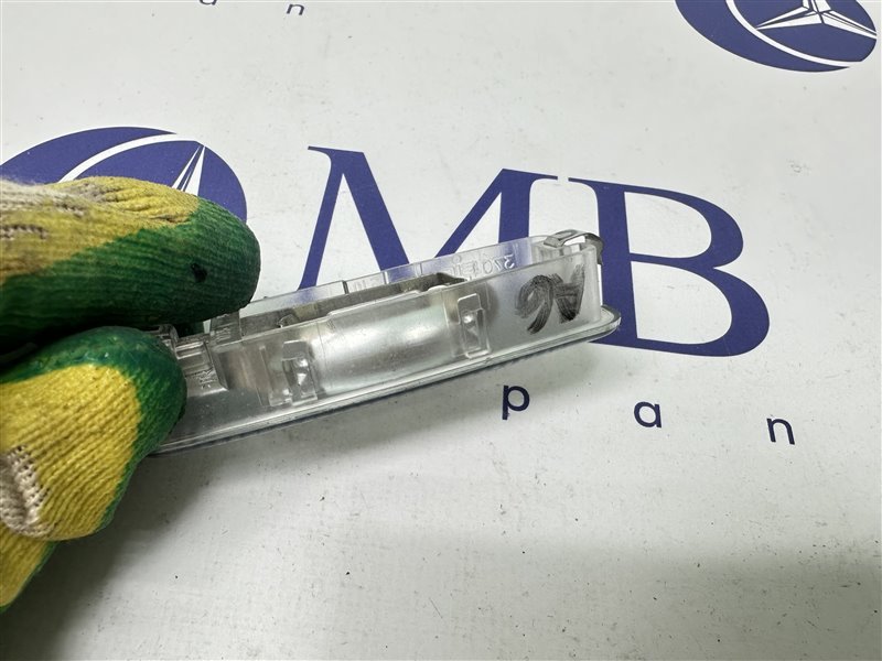 Плафон салона A6 2005 C6 BDW Плафон салона A6 2005 C6 BDW