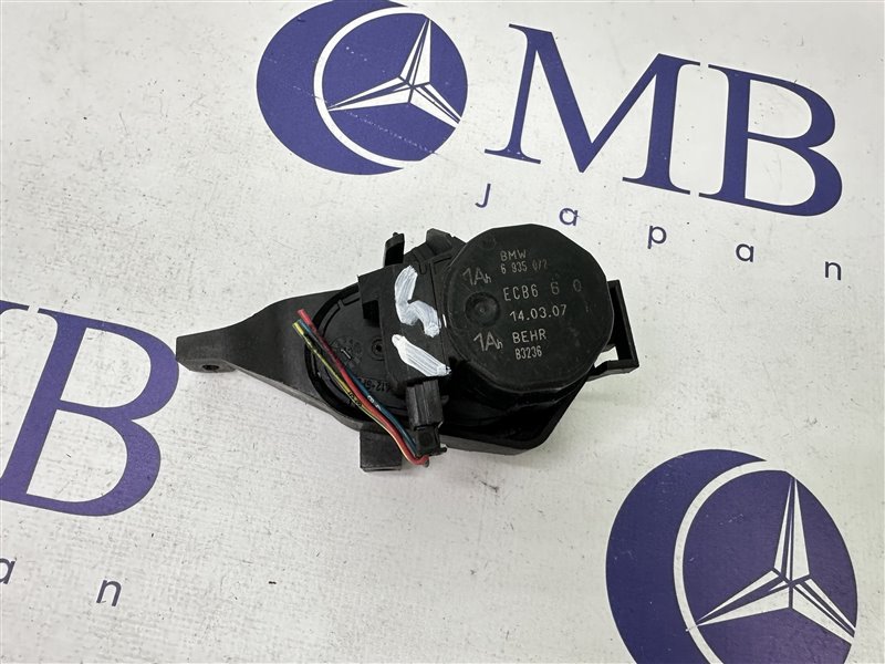 Сервопривод заслонок печки BMW 7-Series 2007 E65 N62B48B 64116935072 контрактная