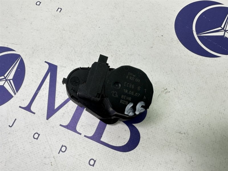 Сервопривод заслонок печки BMW 7-Series 2007 E65 N62B40A 64116935074 контрактная