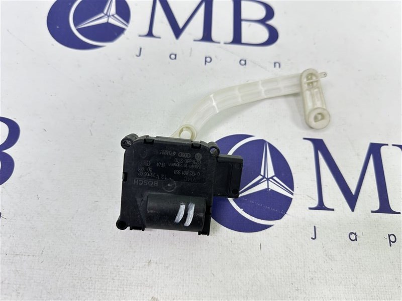 Сервопривод заслонок печки Audi A6 2005 C6 BDW 4F0820511B контрактная