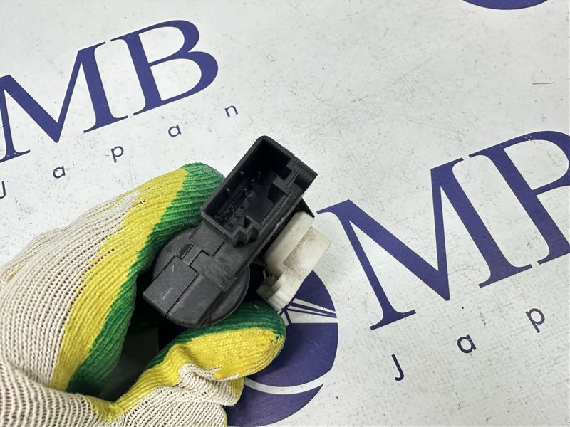 Сервопривод заслонок печки A6 2005 C6 BDW