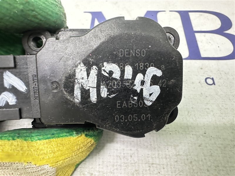 Сервопривод заслонок печки M-Class W163 2002 W163 612.963 Сервопривод заслонок печки M-Class W163 2002 W163 612.963