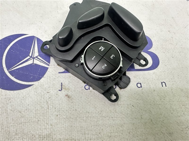 Блок управления сиденьем передний правый Mercedes-Benz CLS-Class W219 W219 C219 272.964