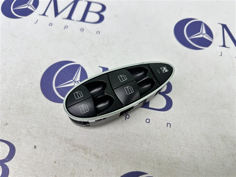 Блок управления стеклами передний левый Mercedes-Benz CLS-Class W219 2006 W219 C219 272.964 A2118213679 контрактная