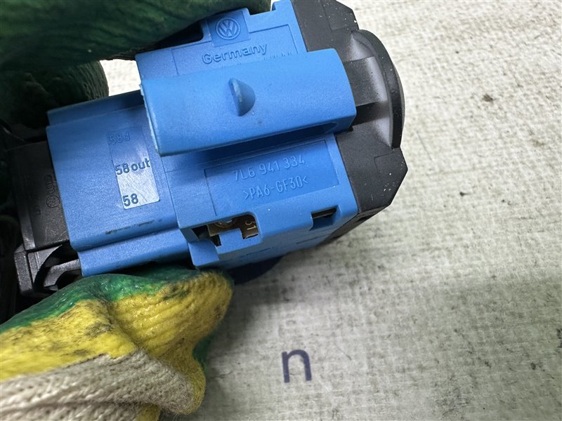 Кнопка Touareg 2005 7L BMV