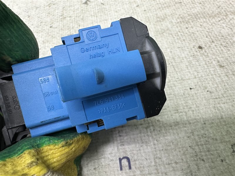 Кнопка Touareg 2005 7L BMV